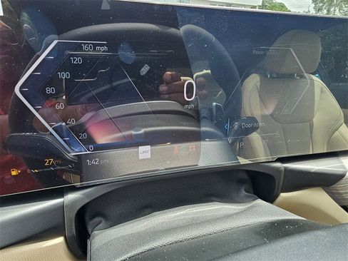 Used 2026 BMW 430i Coupe w/ Convenience Package image 23