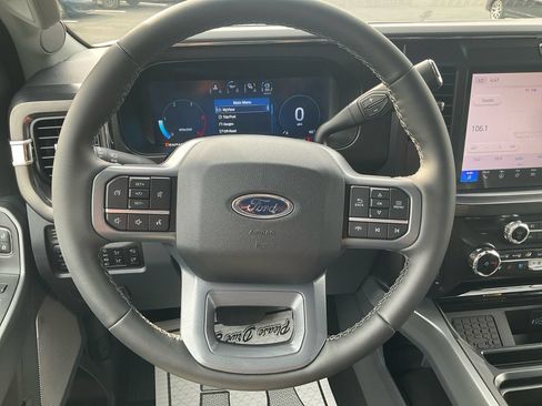New 2026 Ford F250 Lariat w/ Chrome Package AWD/4WD image 22
