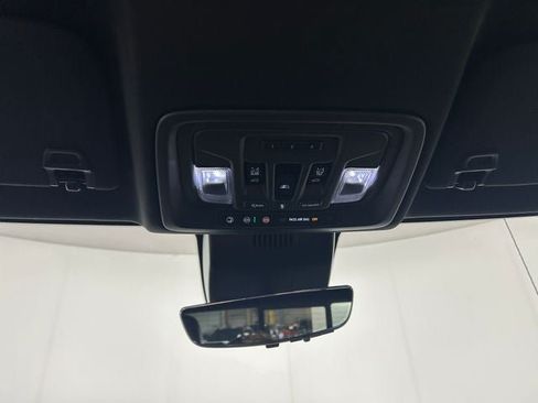 Used 2023 GMC Sierra 1500 AT4 w/ AT4 Premium Package AWD/4WD image 23