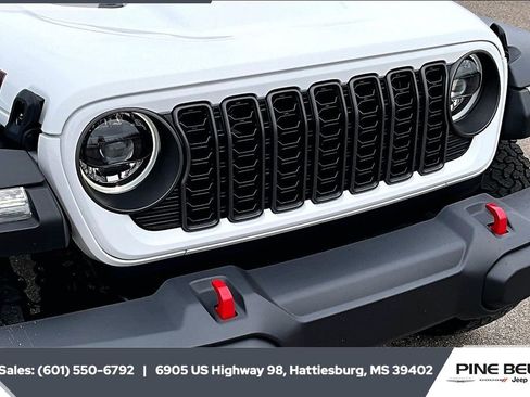 Used 2024 Jeep Wrangler Unlimited Rubicon image 21