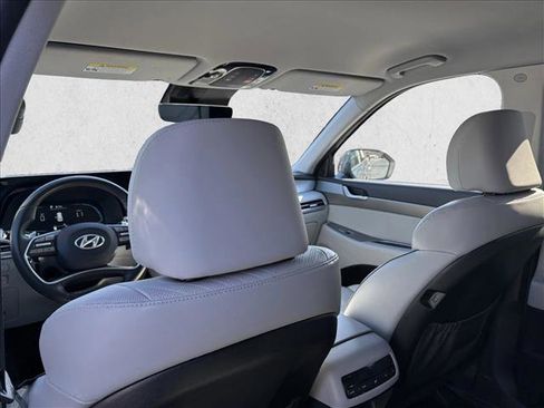 Used 2023 Hyundai Palisade SEL w/ Cargo Package image 18