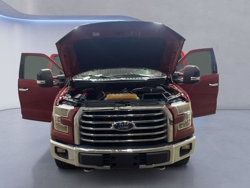 Used 2015 Ford F150 XLT w/ Equipment Group 301A Mid AWD/4WD image 10
