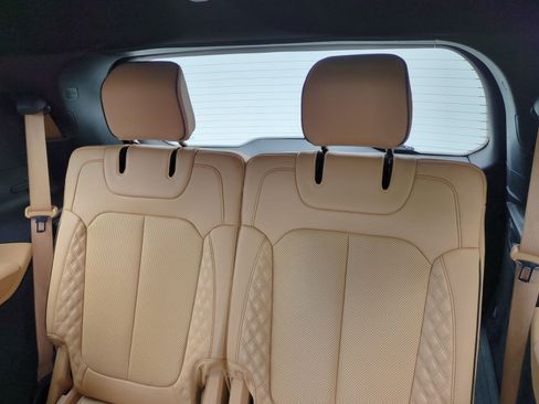 Used 2022 Jeep Grand Cherokee L Summit w/ Luxury Tech Group V AWD/4WD image 31