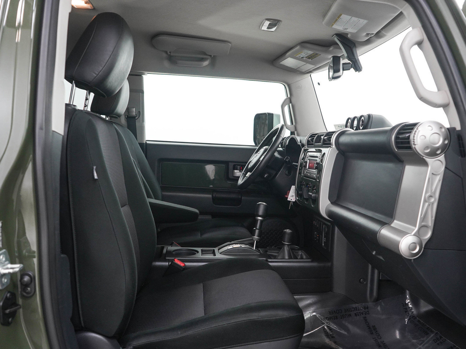Used 2011 Toyota FJ Cruiser 4WD w/ Upgrade Pkg image 12