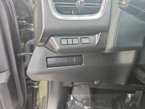 Used 2020 Lexus UX 250h AWD/4WD image 19