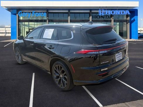 Used 2025 Toyota Crown Signia w/ Advanced Technology Package image 3