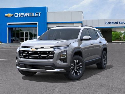 New 2026 Chevrolet Equinox LT image 6