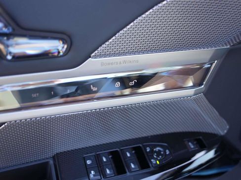 New 2026 BMW 740i 740i RWD w/ Premium Package image 15