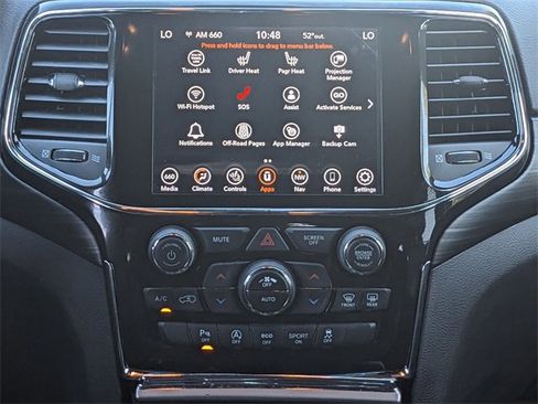 Certified 2022 Jeep Grand Cherokee Laredo X image 13