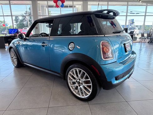 Used 2009 MINI Cooper John Cooper Works FWD image 7