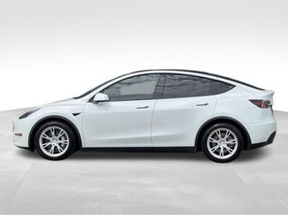 Used 2021 Tesla Model Y Long Range AWD/4WD video 2