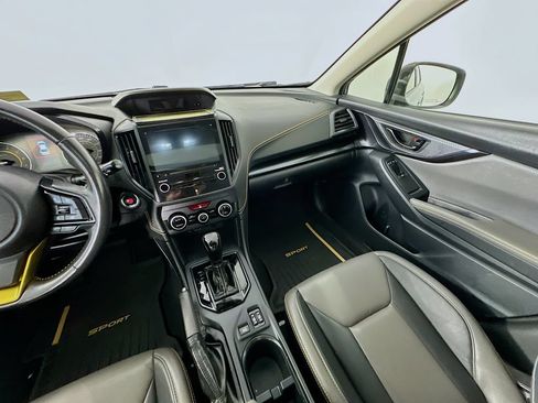Used 2022 Subaru Crosstrek 2.5i Sport w/ Moonroof Package AWD/4WD image 11