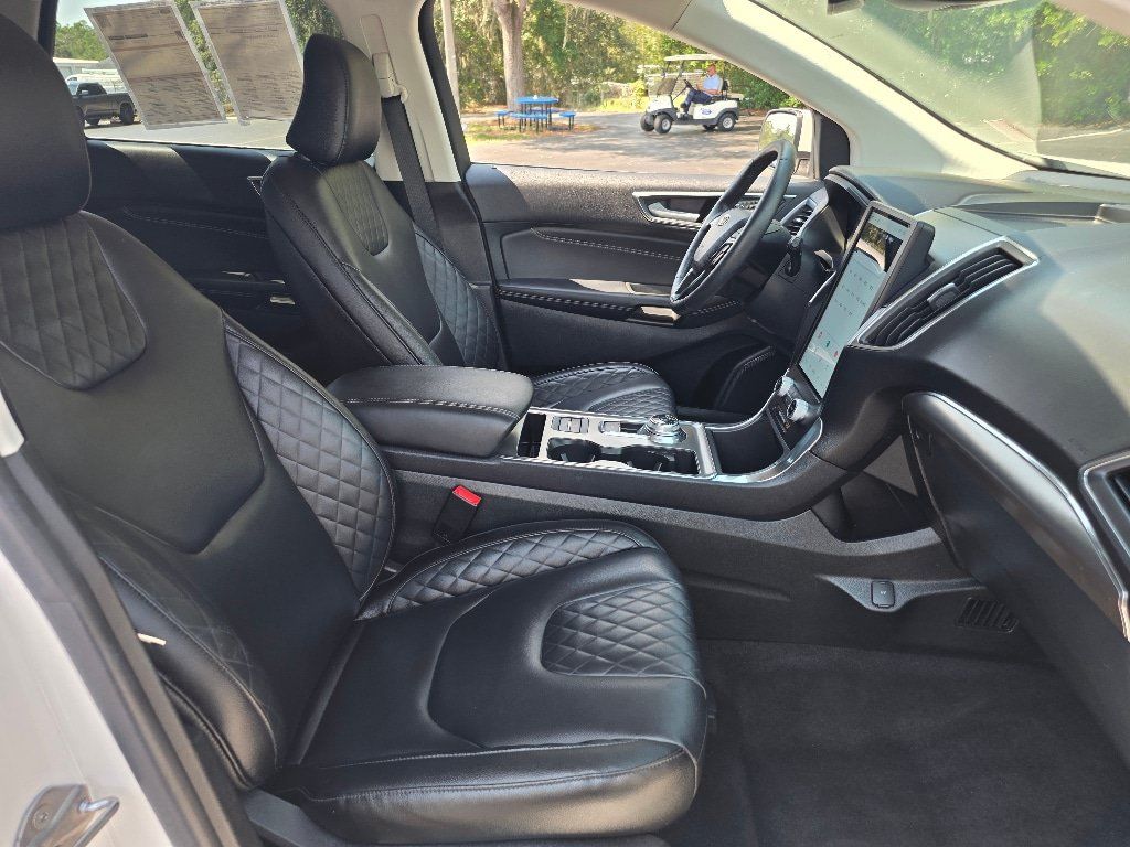 Certified 2024 Ford Edge Titanium AWD/4WD image 15