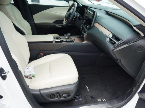 Certified 2024 Lexus RX 350 Premium Plus w/ Convenience Package FWD image 9