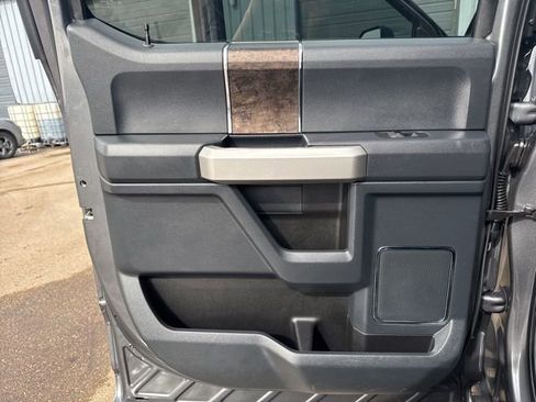 Used 2022 Ford F250 Lariat w/ Tremor Off-Road Package image 18