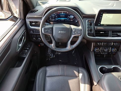 Used 2023 Chevrolet Tahoe RST AWD/4WD image 12