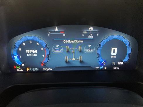 New 2025 Ford Bronco Badlands image 16