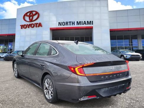 Used 2022 Hyundai Sonata SEL w/ Convenience Package FWD image 3
