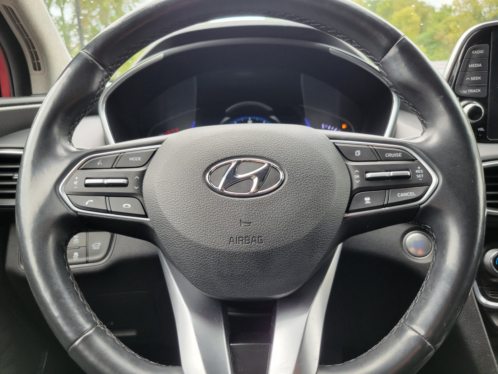 Used 2020 Hyundai Santa Fe Limited w/ Cargo Package AWD/4WD image 14