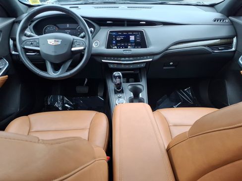 Certified 2023 Cadillac XT4 Premium Luxury AWD/4WD image 19