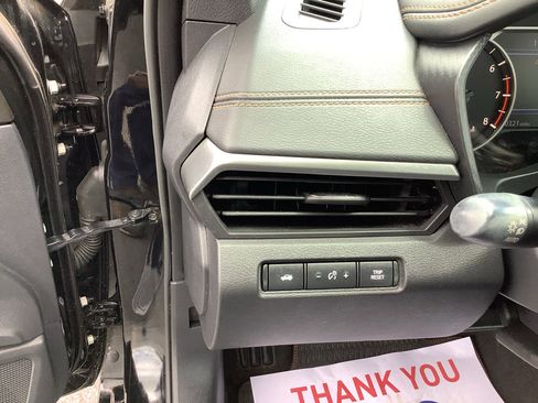 Used 2021 Nissan Altima 2.5 SR image 12