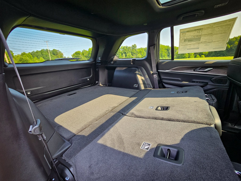 New 2026 Jeep Grand Cherokee Limited AWD/4WD image 42