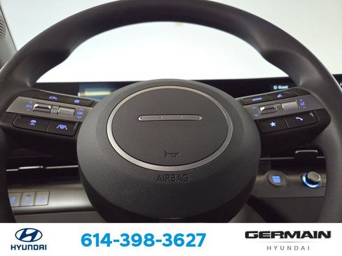 Used 2026 Hyundai Kona SE FWD image 22
