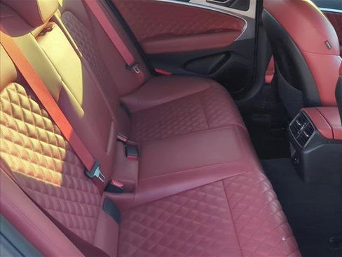 Used 2022 Genesis G70 3.3T Launch Edition RWD image 24