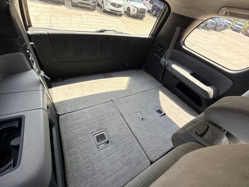 Used 2017 Toyota Sequoia SR5 AWD/4WD image 23