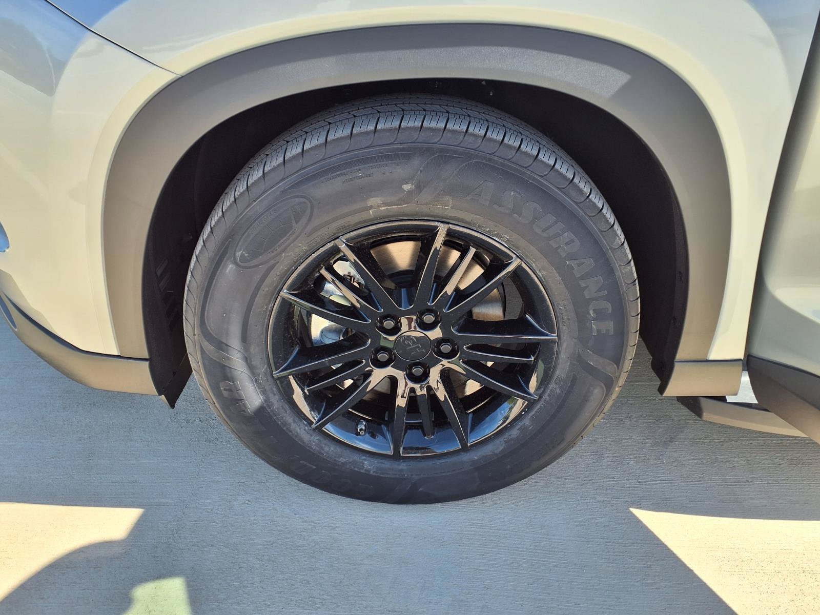New 2026 Toyota Grand Highlander XLE FWD image 28