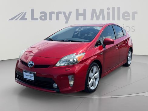 Used 2013 Toyota Prius Five FWD image 1