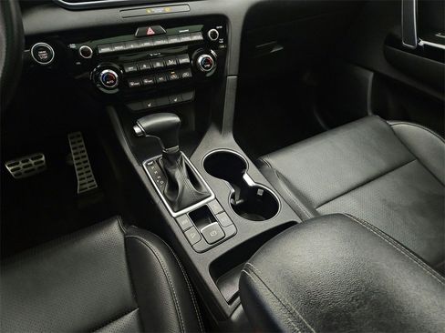 Used 2021 Kia Sportage S w/ S AWD Premium Package image 17