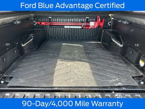Used 2016 Toyota Tacoma TRD Off-Road w/ Premium & Technology Package AWD/4WD image 7