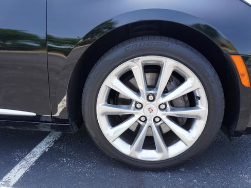 Used 2013 Cadillac XTS Premium FWD image 37