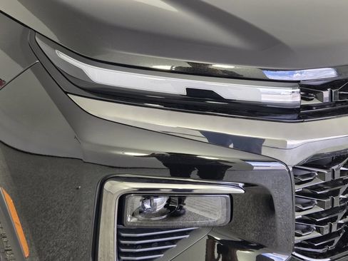 New 2026 Chevrolet Traverse Z71 w/ Driver Confidence Package AWD/4WD image 10