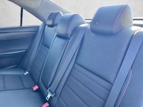 Used 2017 Toyota Camry SE image 20