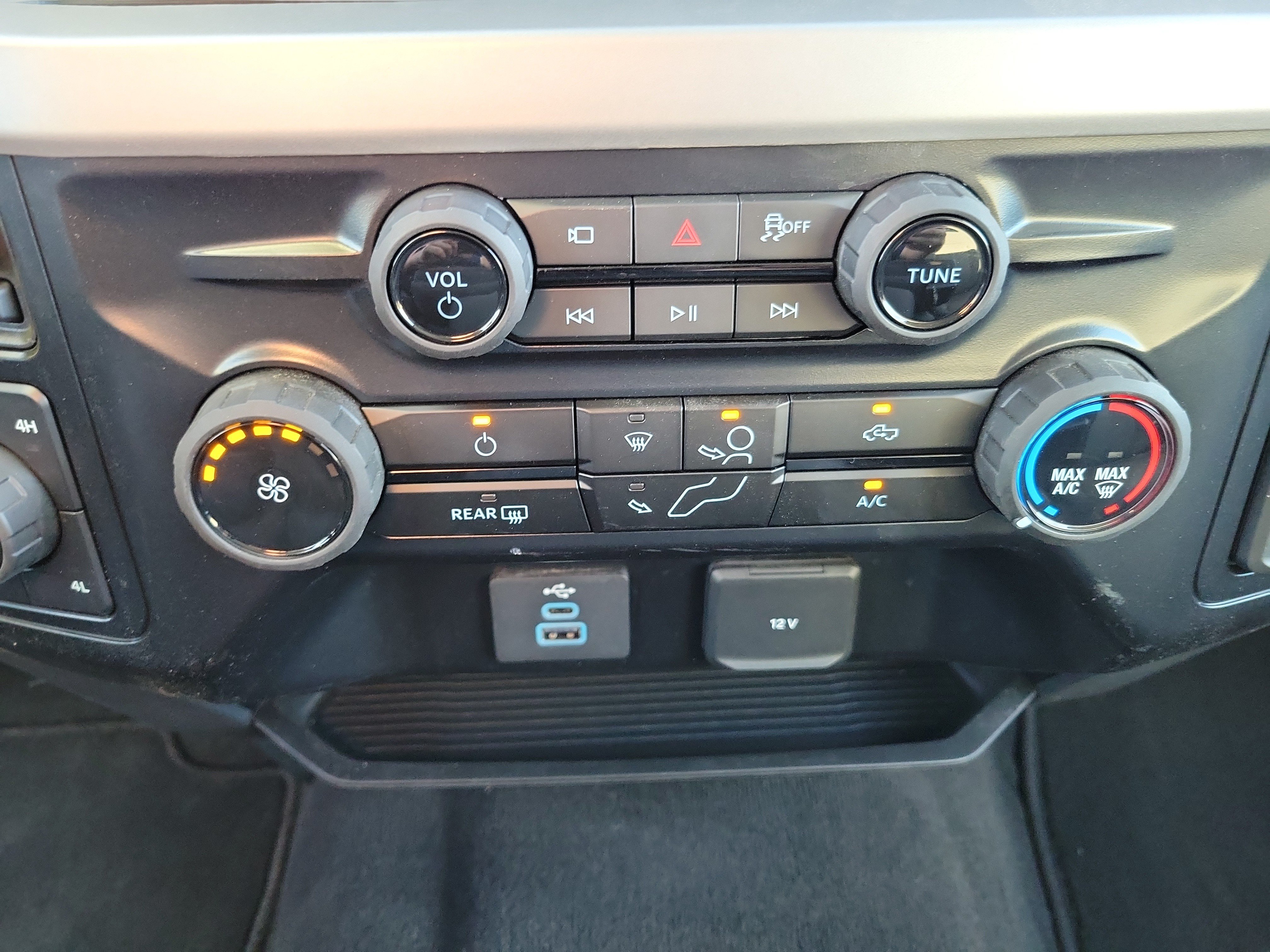 Certified 2025 Ford F350 XL w/ STX Appearance Package AWD/4WD image 19