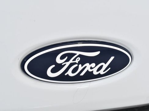New 2026 Ford Transit 250 148 Medium Roof RWD image 21