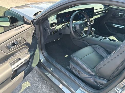 Used 2026 Ford Mustang GT Premium RWD image 12