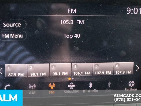 Used 2024 Nissan Rogue S FWD image 32