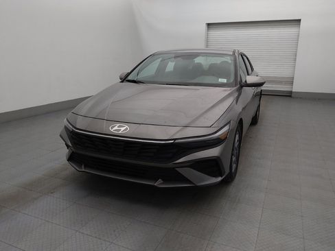 Used 2024 Hyundai Elantra SEL image 15