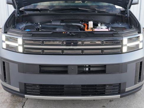 Used 2024 Hyundai Santa Fe Limited image 7