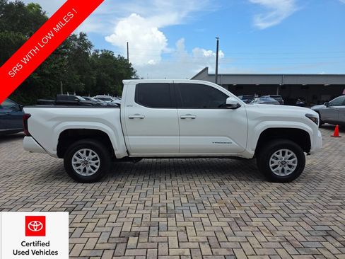 Certified 2025 Toyota Tacoma SR5 AWD/4WD image 12
