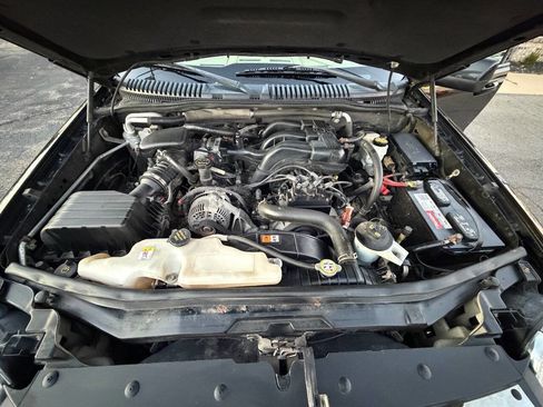 Used 2007 Ford Explorer Eddie Bauer image 28