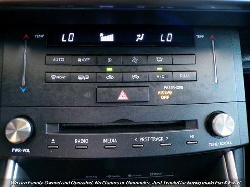 Used 2016 Lexus IS 200t w/ F Sport Package RWD image 37