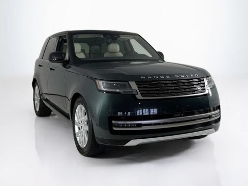 Used 2024 Land Rover Range Rover SE AWD/4WD image 7