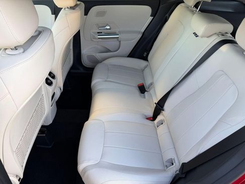 New 2026 Mercedes-Benz GLA 250 GLA 250 image 24