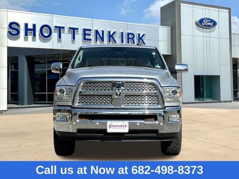 Used 2016 RAM 2500 Laramie image 2