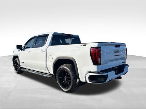 Used 2025 GMC Sierra 1500 Elevation w/ Elevation Premium Package image 15