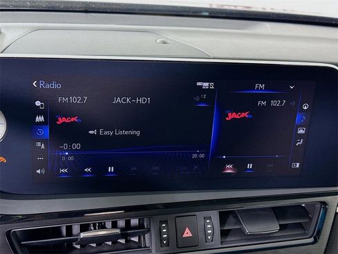 Used 2022 Lexus ES 300h w/ Luxury Package image 7